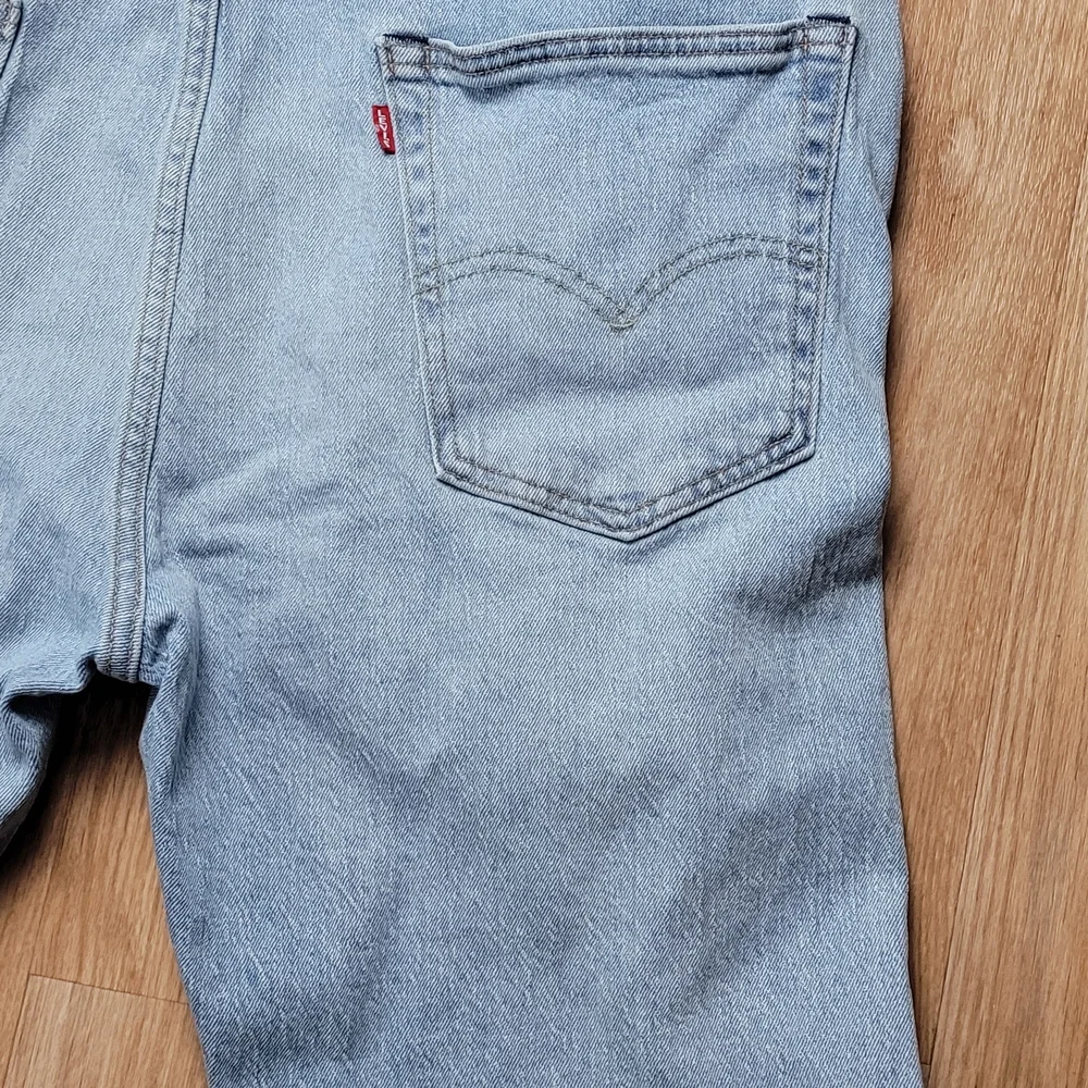 Levi's Light Blue Distressed Men's Denim Shorts Size 40